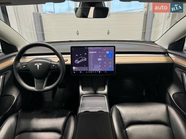 Серый Тесла Модель 3, объемом двигателя 0 л и пробегом 85 тыс. км за 20900 $, фото 13 на Automoto.ua