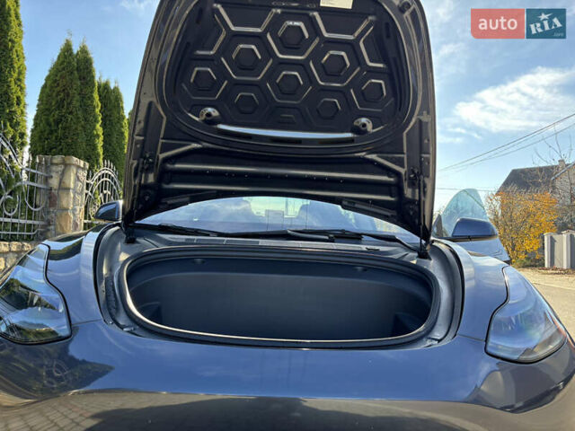 Сірий Тесла Модель 3, об'ємом двигуна 0 л та пробігом 73 тис. км за 34900 $, фото 35 на Automoto.ua