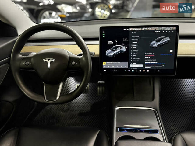 Серый Тесла Модель 3, объемом двигателя 0 л и пробегом 86 тыс. км за 23999 $, фото 17 на Automoto.ua