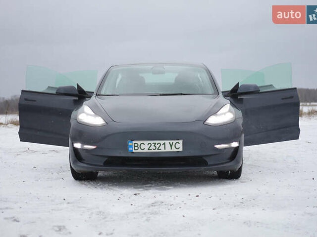 Сірий Тесла Модель 3, об'ємом двигуна 0 л та пробігом 98 тис. км за 23500 $, фото 27 на Automoto.ua
