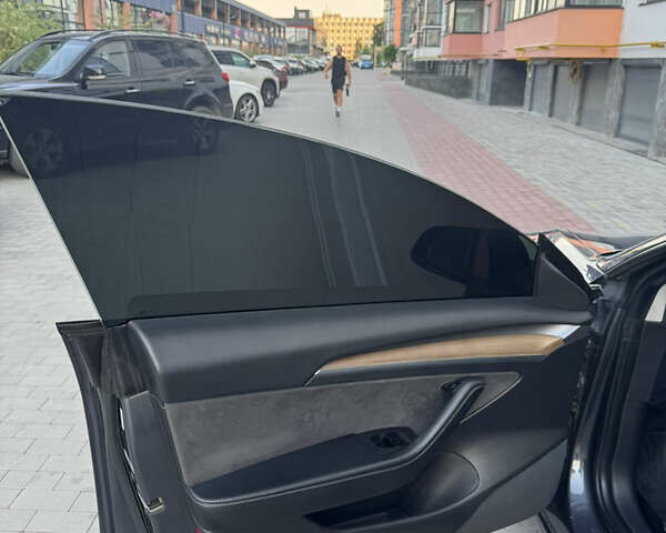 Сірий Тесла Модель 3, об'ємом двигуна 0 л та пробігом 239 тис. км за 14900 $, фото 44 на Automoto.ua