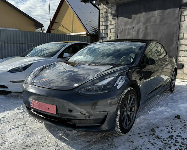 Серый Тесла Модель 3, объемом двигателя 0 л и пробегом 113 тыс. км за 13500 $, фото 36 на Automoto.ua