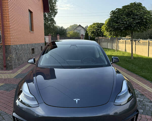 Сірий Тесла Модель 3, об'ємом двигуна 0 л та пробігом 53 тис. км за 20900 $, фото 3 на Automoto.ua