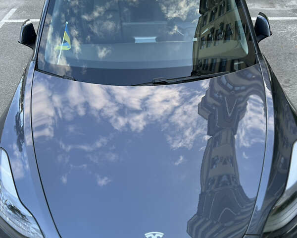 Серый Тесла Модель 3, объемом двигателя 0 л и пробегом 64 тыс. км за 23000 $, фото 23 на Automoto.ua