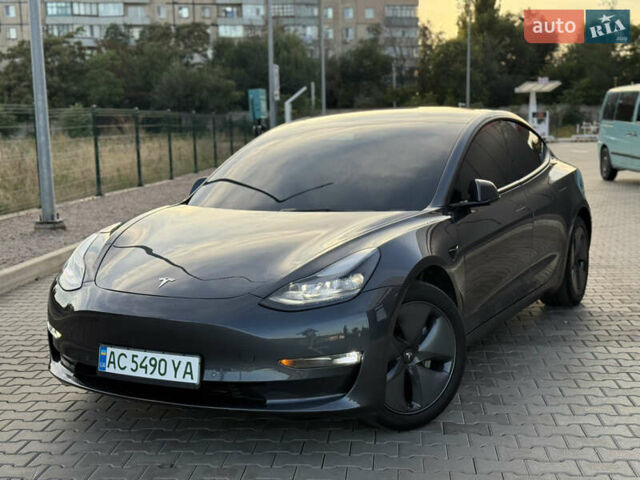 Серый Тесла Модель 3, объемом двигателя 0 л и пробегом 85 тыс. км за 21600 $, фото 5 на Automoto.ua
