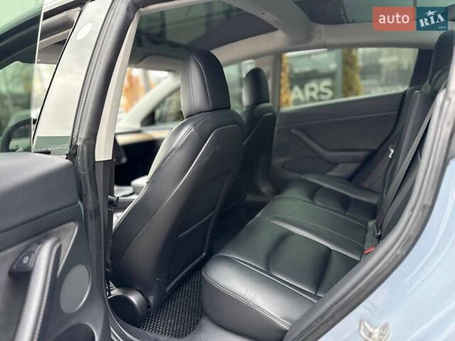 Серый Тесла Модель 3, объемом двигателя 0 л и пробегом 68 тыс. км за 19500 $, фото 33 на Automoto.ua