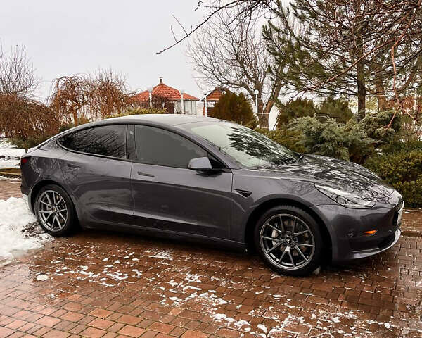 Серый Тесла Модель 3, объемом двигателя 0 л и пробегом 89 тыс. км за 17800 $, фото 2 на Automoto.ua