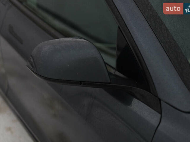 Сірий Тесла Модель 3, об'ємом двигуна 0 л та пробігом 98 тис. км за 23500 $, фото 44 на Automoto.ua