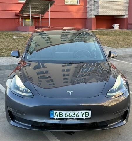 Серый Тесла Модель 3, объемом двигателя 0 л и пробегом 99 тыс. км за 20999 $, фото 5 на Automoto.ua
