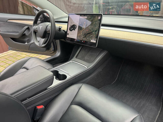 Сірий Тесла Модель 3, об'ємом двигуна 0 л та пробігом 55 тис. км за 23300 $, фото 27 на Automoto.ua