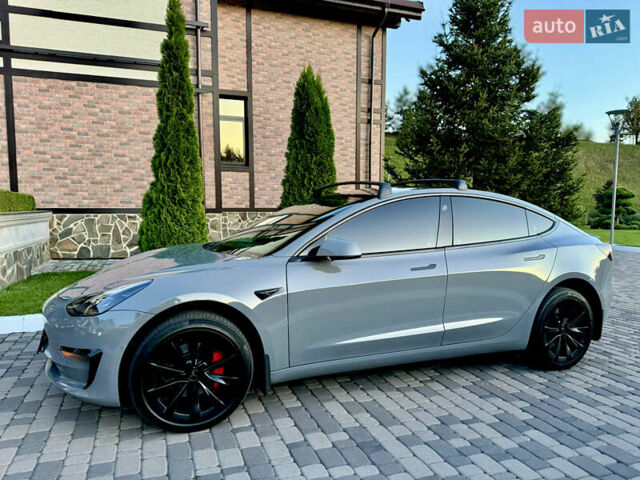 Серый Тесла Модель 3, объемом двигателя 0 л и пробегом 85 тыс. км за 21000 $, фото 6 на Automoto.ua
