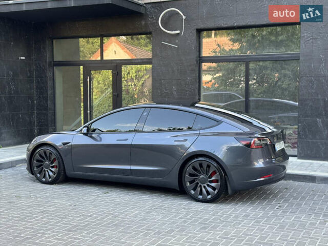 Сірий Тесла Модель 3, об'ємом двигуна 0 л та пробігом 70 тис. км за 23500 $, фото 7 на Automoto.ua