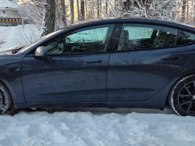 Серый Тесла Модель 3, объемом двигателя 0 л и пробегом 78 тыс. км за 13200 $, фото 2 на Automoto.ua