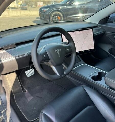 Сірий Тесла Модель 3, об'ємом двигуна 0 л та пробігом 130 тис. км за 23200 $, фото 11 на Automoto.ua