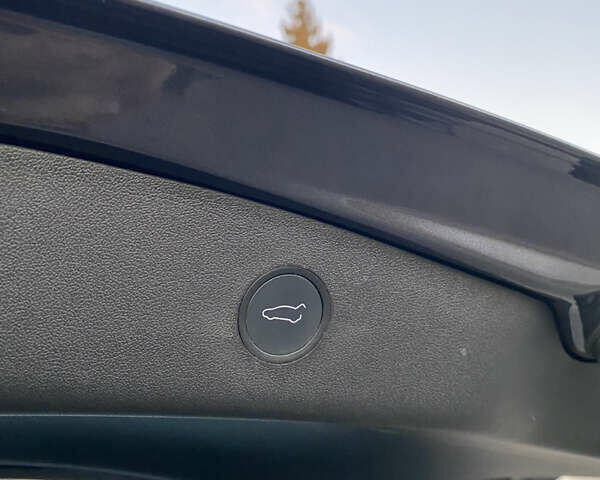 Сірий Тесла Модель 3, об'ємом двигуна 0 л та пробігом 98 тис. км за 19500 $, фото 36 на Automoto.ua