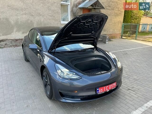 Серый Тесла Модель 3, объемом двигателя 0 л и пробегом 175 тыс. км за 15000 $, фото 39 на Automoto.ua