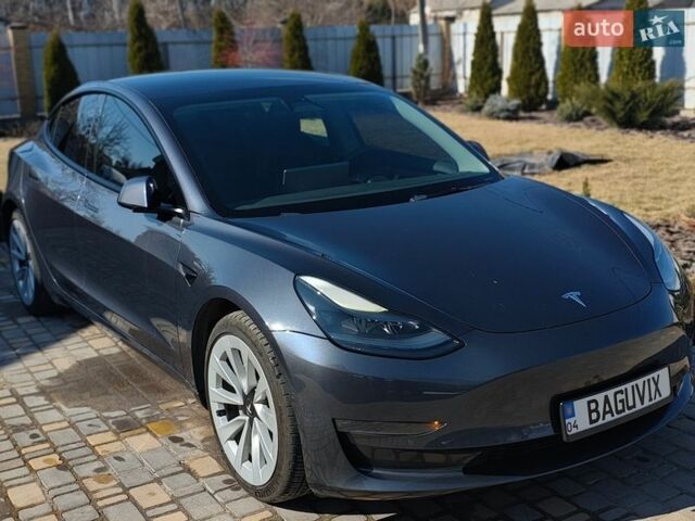 Сірий Тесла Модель 3, об'ємом двигуна 0 л та пробігом 111 тис. км за 18200 $, фото 14 на Automoto.ua
