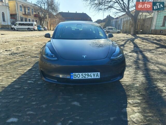 Серый Тесла Модель 3, объемом двигателя 0 л и пробегом 39 тыс. км за 20600 $, фото 13 на Automoto.ua