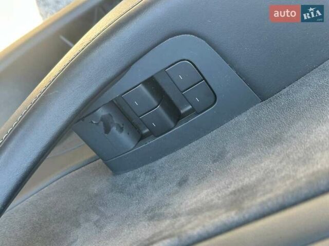 Сірий Тесла Модель 3, об'ємом двигуна 0 л та пробігом 127 тис. км за 19300 $, фото 16 на Automoto.ua