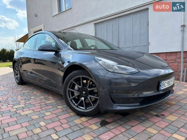 Сірий Тесла Модель 3, об'ємом двигуна 0 л та пробігом 95 тис. км за 15999 $, фото 4 на Automoto.ua