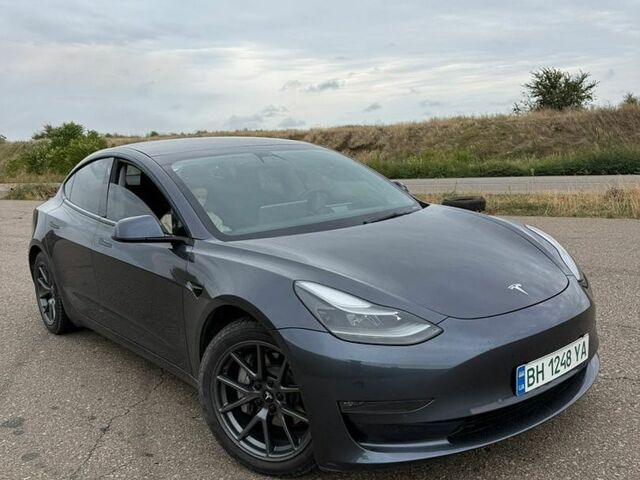 Сірий Тесла Модель 3, об'ємом двигуна 0 л та пробігом 86 тис. км за 24500 $, фото 7 на Automoto.ua