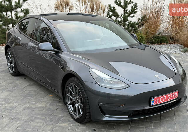 Сірий Тесла Модель 3, об'ємом двигуна 0 л та пробігом 79 тис. км за 19400 $, фото 6 на Automoto.ua
