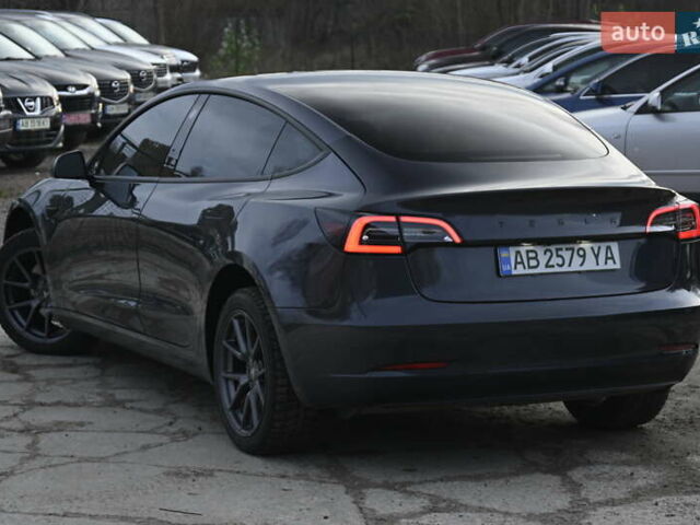 Серый Тесла Модель 3, объемом двигателя 0 л и пробегом 84 тыс. км за 22500 $, фото 11 на Automoto.ua