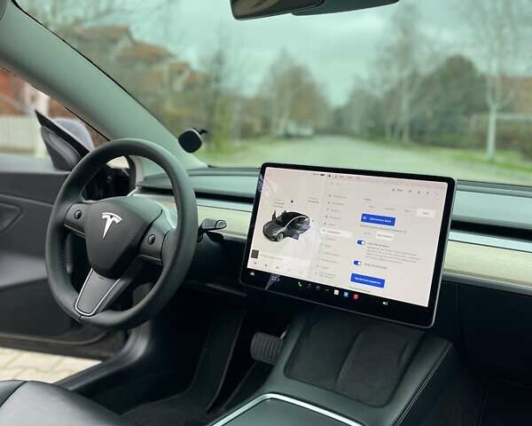 Сірий Тесла Модель 3, об'ємом двигуна 0 л та пробігом 83 тис. км за 19900 $, фото 19 на Automoto.ua