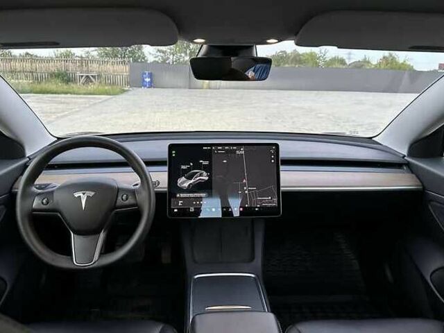 Сірий Тесла Модель 3, об'ємом двигуна 0 л та пробігом 42 тис. км за 12900 $, фото 7 на Automoto.ua