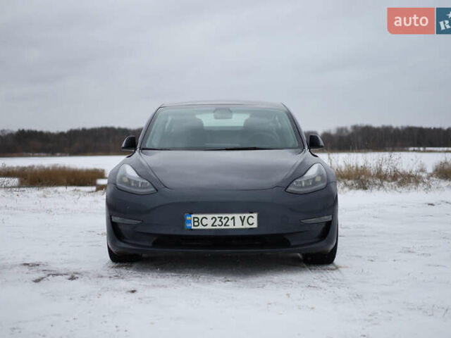 Сірий Тесла Модель 3, об'ємом двигуна 0 л та пробігом 98 тис. км за 23500 $, фото 4 на Automoto.ua