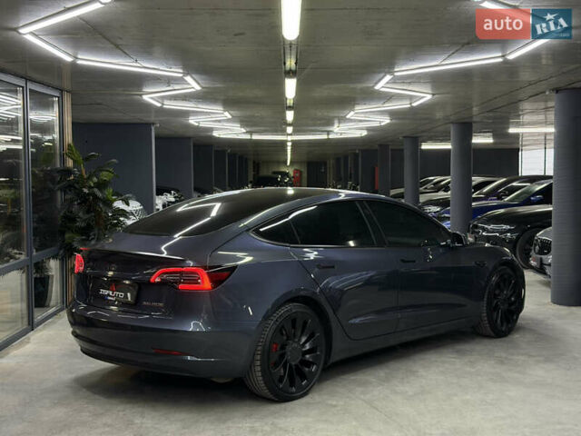 Серый Тесла Модель 3, объемом двигателя 0 л и пробегом 54 тыс. км за 24900 $, фото 13 на Automoto.ua