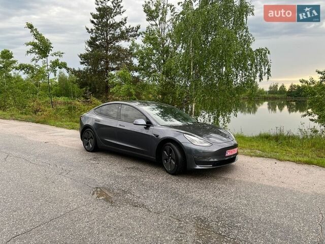 Сірий Тесла Модель 3, об'ємом двигуна 0 л та пробігом 125 тис. км за 17500 $, фото 3 на Automoto.ua