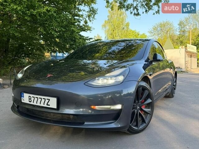 Серый Тесла Модель 3, объемом двигателя 0 л и пробегом 82 тыс. км за 21950 $, фото 2 на Automoto.ua