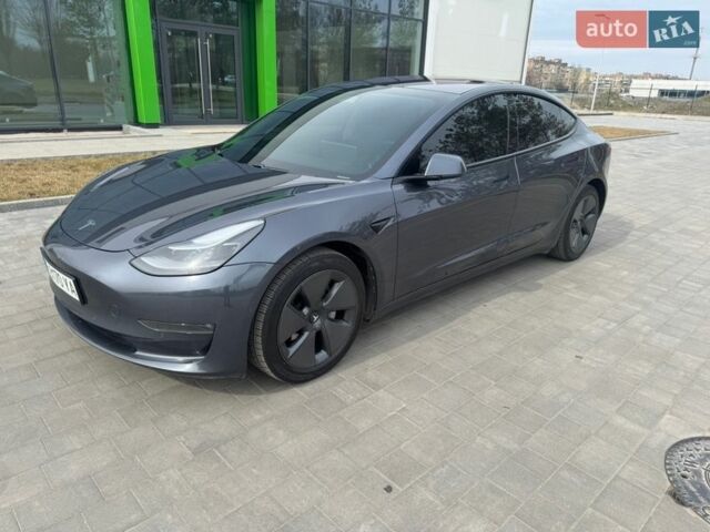 Сірий Тесла Модель 3, об'ємом двигуна 0 л та пробігом 71 тис. км за 20500 $, фото 1 на Automoto.ua