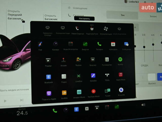 Серый Тесла Модель 3, объемом двигателя 0 л и пробегом 84 тыс. км за 22500 $, фото 44 на Automoto.ua