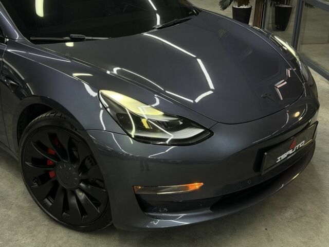 Серый Тесла Модель 3, объемом двигателя 0 л и пробегом 54 тыс. км за 24900 $, фото 1 на Automoto.ua