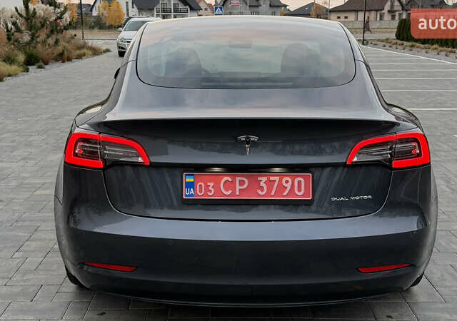 Сірий Тесла Модель 3, об'ємом двигуна 0 л та пробігом 79 тис. км за 19400 $, фото 40 на Automoto.ua