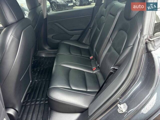 Сірий Тесла Модель 3, об'ємом двигуна 0 л та пробігом 69 тис. км за 25990 $, фото 16 на Automoto.ua