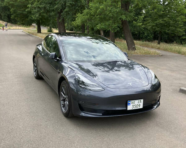 Сірий Тесла Модель 3, об'ємом двигуна 0 л та пробігом 66 тис. км за 24900 $, фото 1 на Automoto.ua