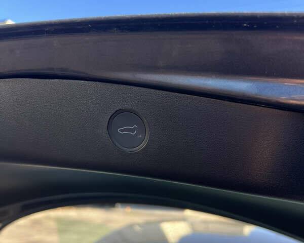 Сірий Тесла Модель 3, об'ємом двигуна 0 л та пробігом 81 тис. км за 18555 $, фото 32 на Automoto.ua