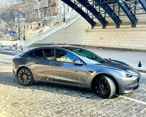Сірий Тесла Модель 3, об'ємом двигуна 0 л та пробігом 53 тис. км за 22000 $, фото 23 на Automoto.ua