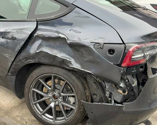 Сірий Тесла Модель 3, об'ємом двигуна 0 л та пробігом 46 тис. км за 14600 $, фото 4 на Automoto.ua