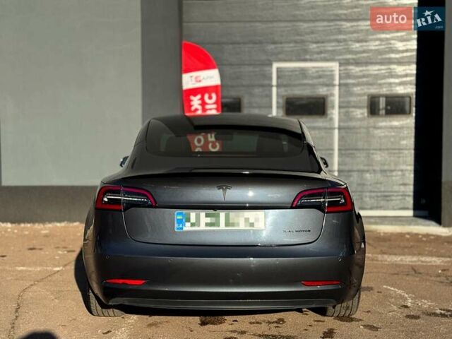 Сірий Тесла Модель 3, об'ємом двигуна 0 л та пробігом 75 тис. км за 25700 $, фото 8 на Automoto.ua
