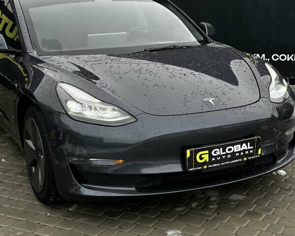 Сірий Тесла Модель 3, об'ємом двигуна 0 л та пробігом 51 тис. км за 23900 $, фото 3 на Automoto.ua