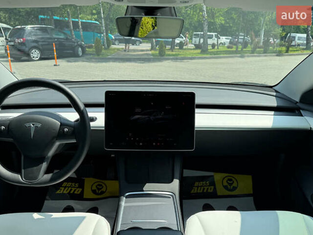 Тесла Модель 3 2022 у Львові на Automoto.ua Сірий Тесла Модель 3, об'ємом двигуна 0 л та пробігом 60 тис. км за 24450 $, фото 12 на Automoto.ua