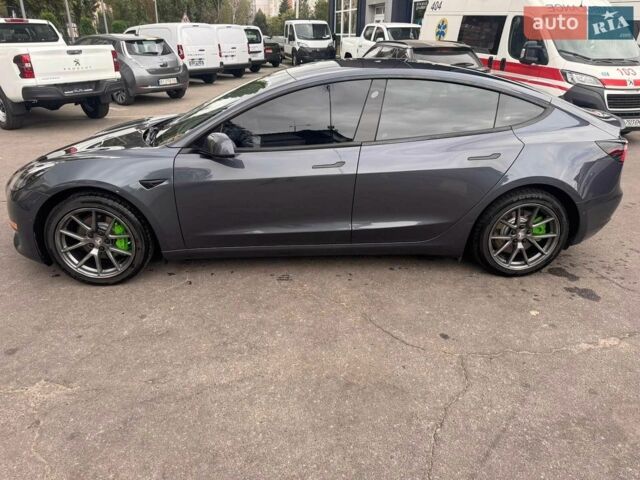 Сірий Тесла Модель 3, об'ємом двигуна 0 л та пробігом 62 тис. км за 19000 $, фото 2 на Automoto.ua