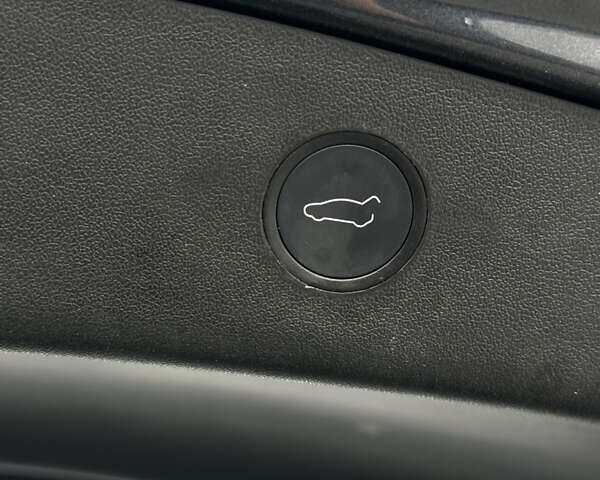 Сірий Тесла Модель 3, об'ємом двигуна 0 л та пробігом 51 тис. км за 23900 $, фото 11 на Automoto.ua