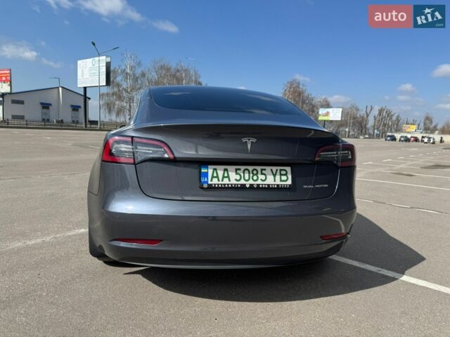Сірий Тесла Модель 3, об'ємом двигуна 0 л та пробігом 39 тис. км за 21800 $, фото 5 на Automoto.ua