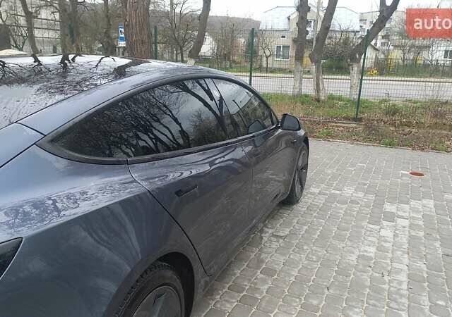 Сірий Тесла Модель 3, об'ємом двигуна 0 л та пробігом 70 тис. км за 25400 $, фото 5 на Automoto.ua