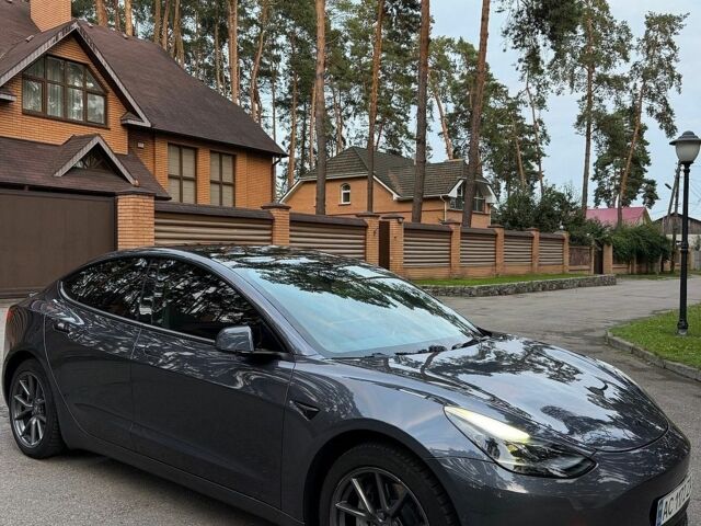 Сірий Тесла Модель 3, об'ємом двигуна 0 л та пробігом 63 тис. км за 22500 $, фото 7 на Automoto.ua